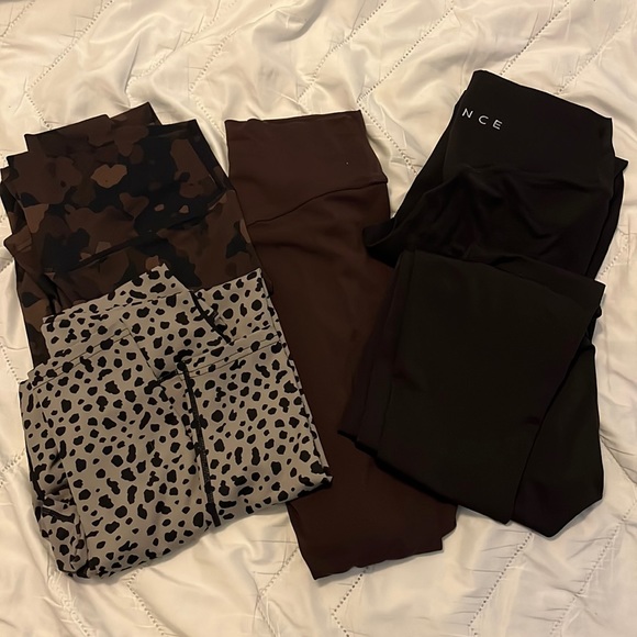 5 pairs of Balance Athletics (Vitality) leggings. All very gently worn - Picture 1 of 1